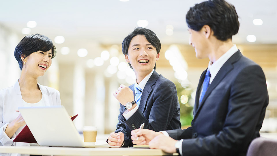 会社にもスタッフにも、
最善の未来を